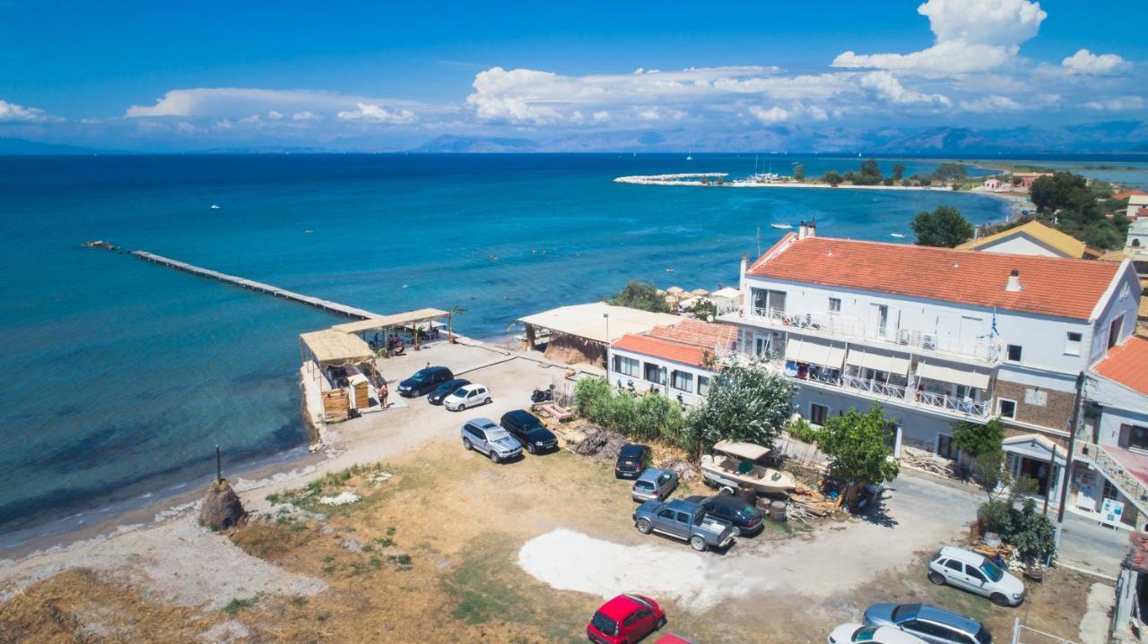 Petrakis Beach レフキンミ エクステリア 写真