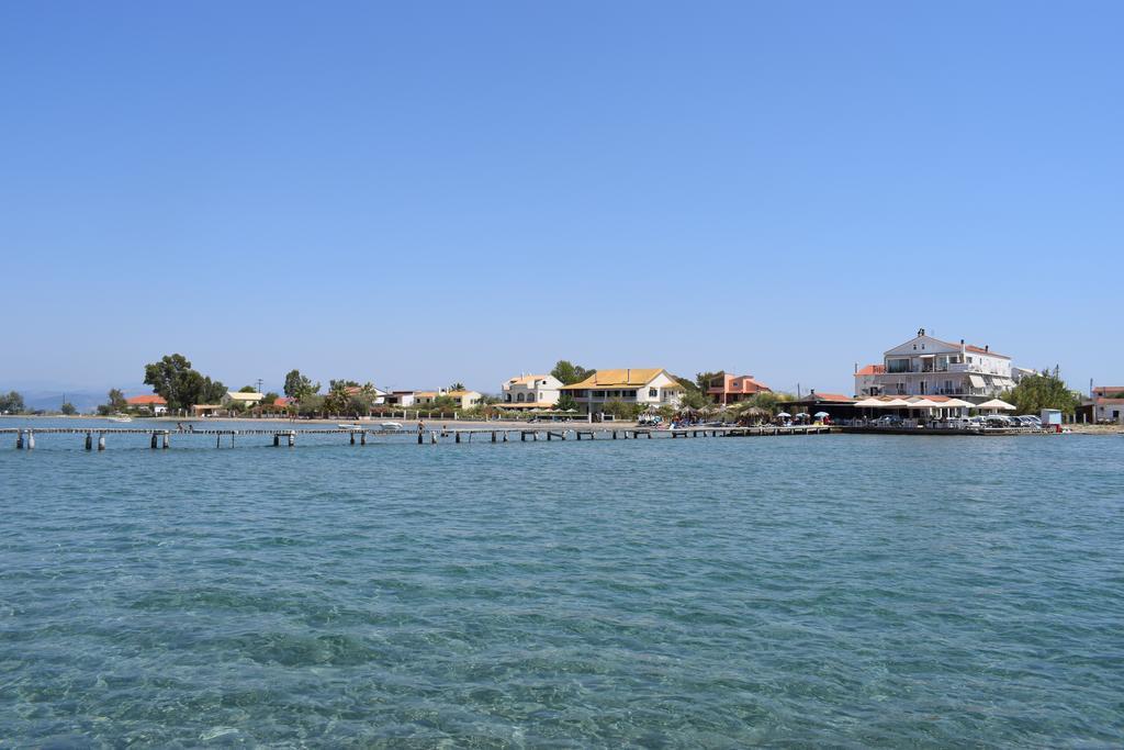 Petrakis Beach レフキンミ エクステリア 写真